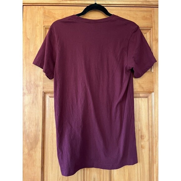 Disney World Bride Tribe Mickey Mouse T-shirt Red Size Medium Women's - Picture 6 of 6